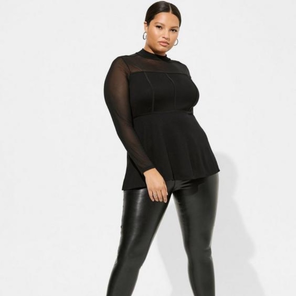 Torrid mesh top